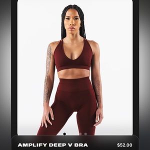 NWOT Alphalete Amplify Deep V Bra - New Burgundy